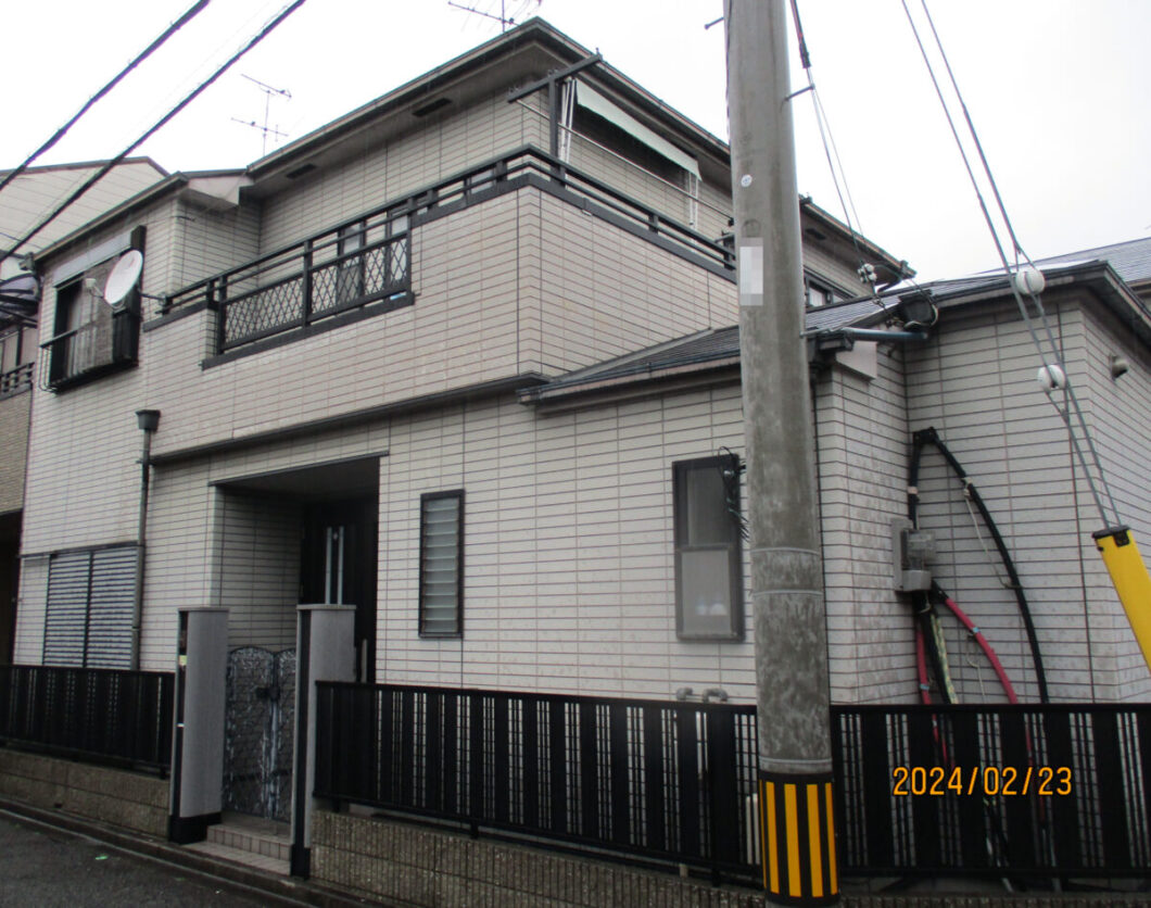 奈良県奈良市学園朝日町H様邸　外壁塗装・屋根塗装・防水工事 施工前の写真