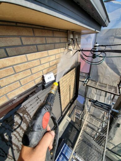 奈良大和高田市K様　外壁塗装・屋根塗装工事 洗浄