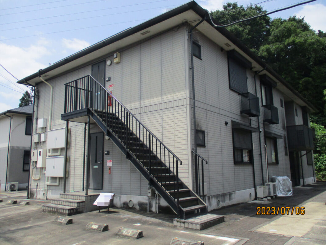 京都府木津川市O様邸（アパート）　外壁塗装・屋根塗装工事 施工前の写真