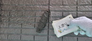 奈良香芝市N様邸　外壁塗装・屋根塗装工事 外壁上塗り