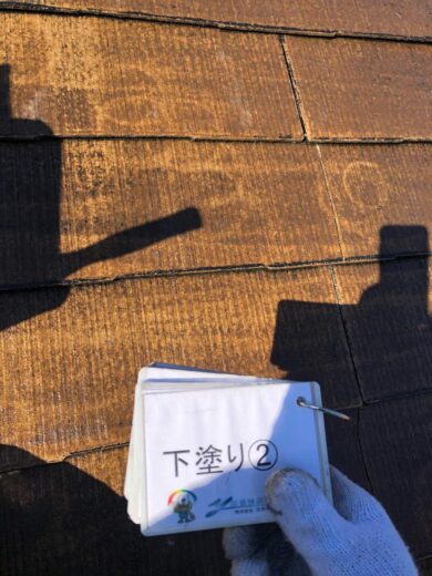 奈良香芝市Ｓ様　外壁塗装・屋根塗装・防水工事 屋根塗装下塗り2回目