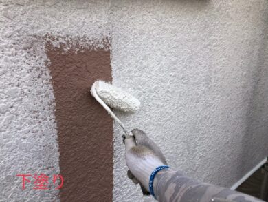大阪南河内郡太子町S様　外壁塗装・屋根塗装・防水工事 外壁下塗り