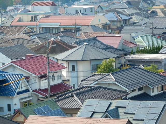 奈良の香芝市の株式会社ヨネヤの外壁塗装と屋根塗装の屋根修理のオススメタイミング