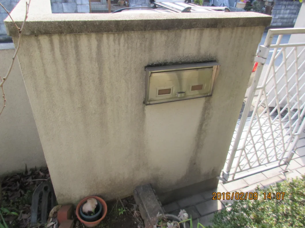 奈良県橿原市光陽町T様邸　デザインポスト入れ替え工事 施工前の写真