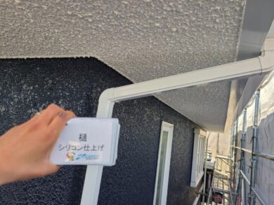 奈良香芝市Y様邸　外壁塗装・屋根塗装・防水工事 樋シリコン仕上げ