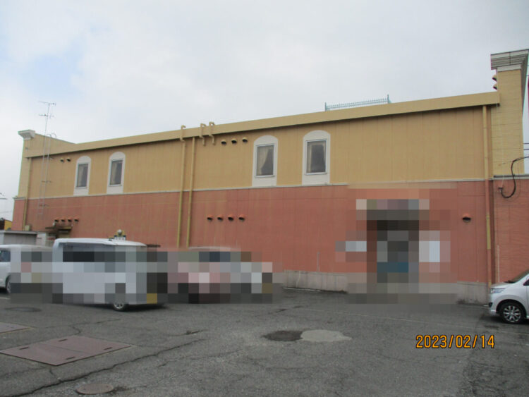 奈良橿原市M有限会社様（商業施設）　外壁塗装工事 施工前の写真