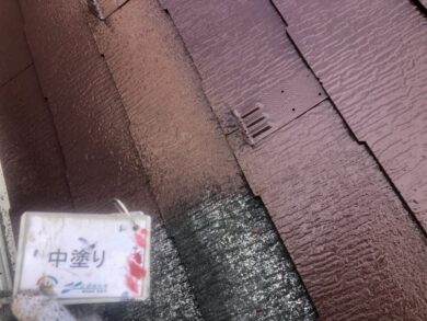 奈良香芝市K様邸　外壁塗装・屋根塗装・防水工事 屋根中塗り