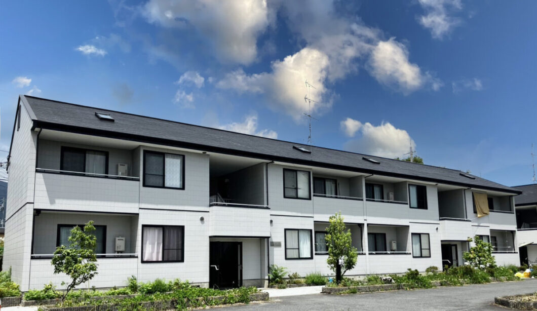 奈良県葛城市葛城ガーデンズ様（2階建てアパートメント）　外壁塗装工事 施工後の写真