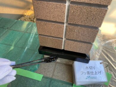 奈良大和高田市W様邸　外壁塗装・屋根カバー工法・防水工事 水切りフッ素仕上げ