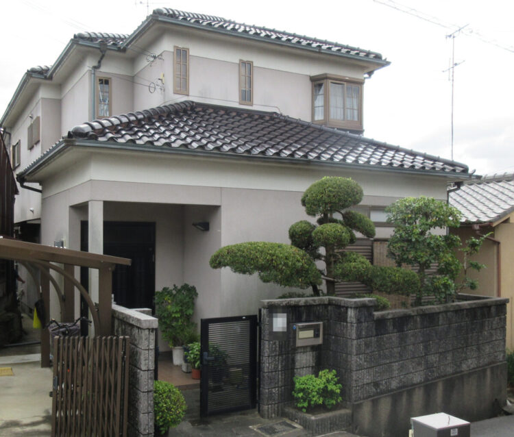 奈良香芝市F様邸　外壁塗装・屋根塗装・防水工事 施工前の写真