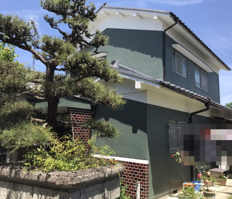 奈良の香芝市の株式会社ヨネヤの外壁塗装と屋根塗装の家