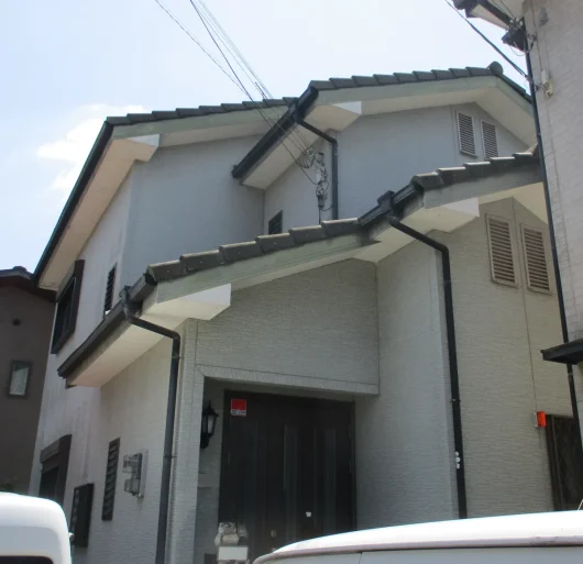 奈良県天理市岸田町F様邸　外壁塗装・屋根塗装・防水工事 施工前の写真