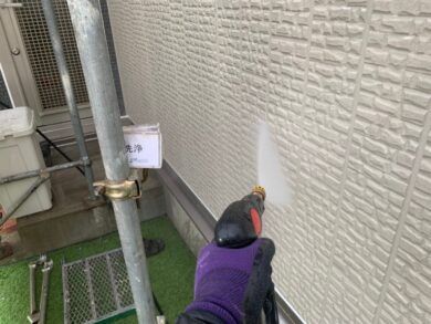 奈良生駒市F様邸　外壁塗装・屋根塗装・防水工事 洗浄