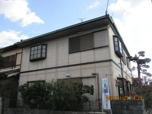 奈良県天理市杉本町N様邸　外壁塗装工事 施工前の写真