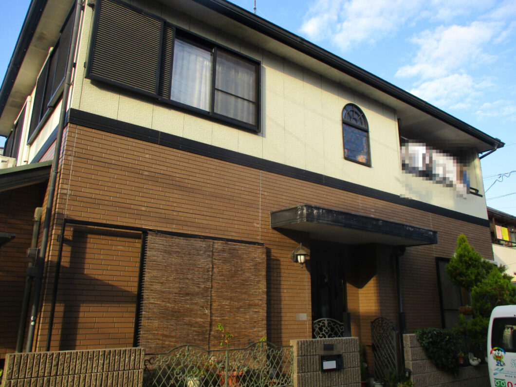 大阪府柏原市旭ヶ丘F様邸　外壁塗装・屋根塗装・防水工事 施工前の写真