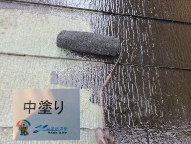 奈良香芝市Y様邸　外壁塗装・屋根塗装・防水工事 屋根中塗り