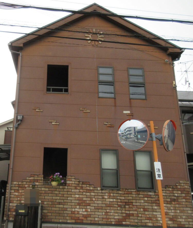 奈良香芝市O様邸　外壁塗装・屋根塗装工事 施工前の写真