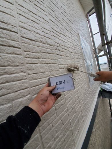 奈良北葛城郡広陵町K様　外壁塗装・屋根塗装・防水工事 外壁塗装　上塗り