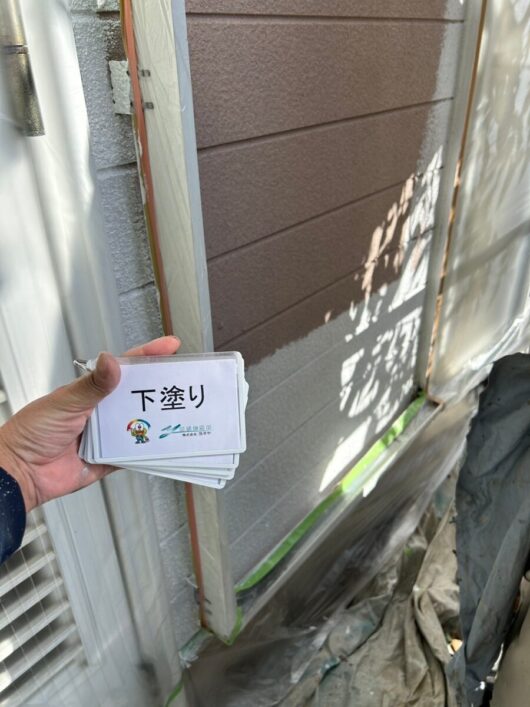 奈良県奈良市二名N様邸　外壁塗装・屋根塗装工事 外壁　下塗り