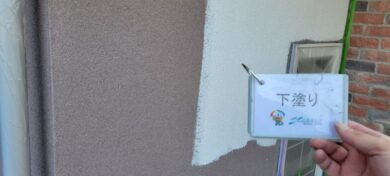 奈良香芝市O様邸　外壁塗装・屋根塗装・防水工事 外壁下塗り