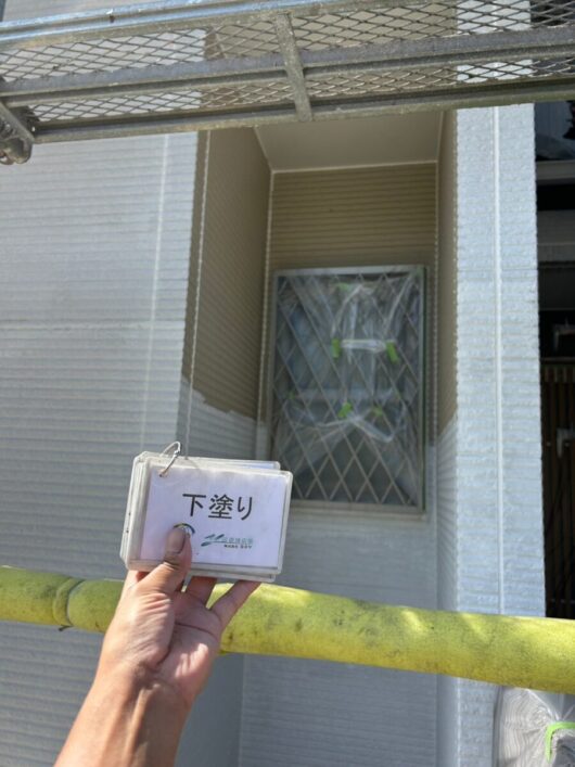 奈良県奈良市山陵町K様邸　外壁塗装・屋根塗装工事 外壁　下塗り