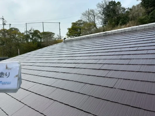 奈良県奈良市西登美ケ丘T様邸　屋根塗装工事 屋根　上塗り
