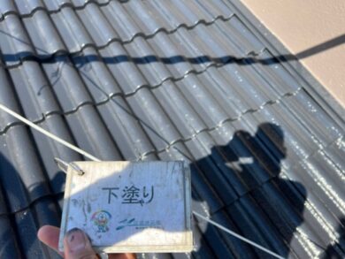 奈良大和高田市S様邸　外壁塗装・屋根塗装工事 屋根下塗り