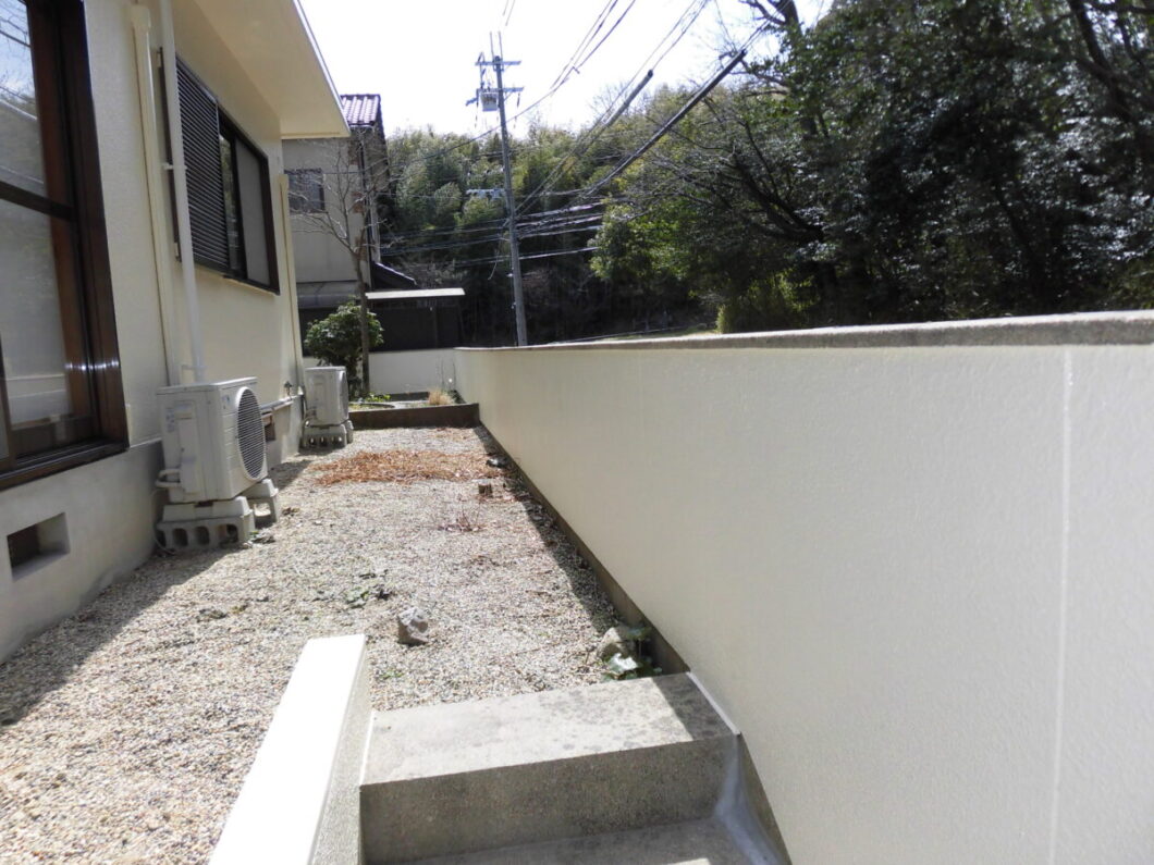 奈良県奈良市左京M様邸　外塀塗装工事 施工後の写真