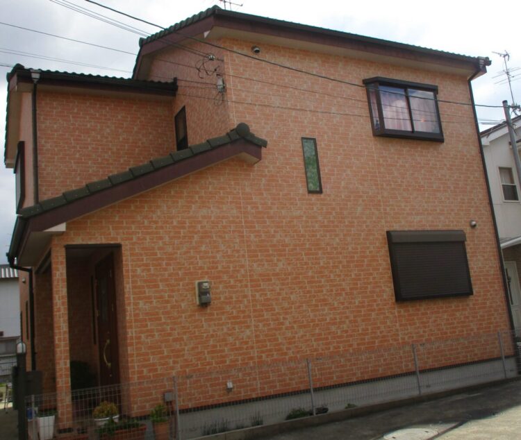 奈良香芝市T様邸　外壁塗装・防水工事 施工前の写真