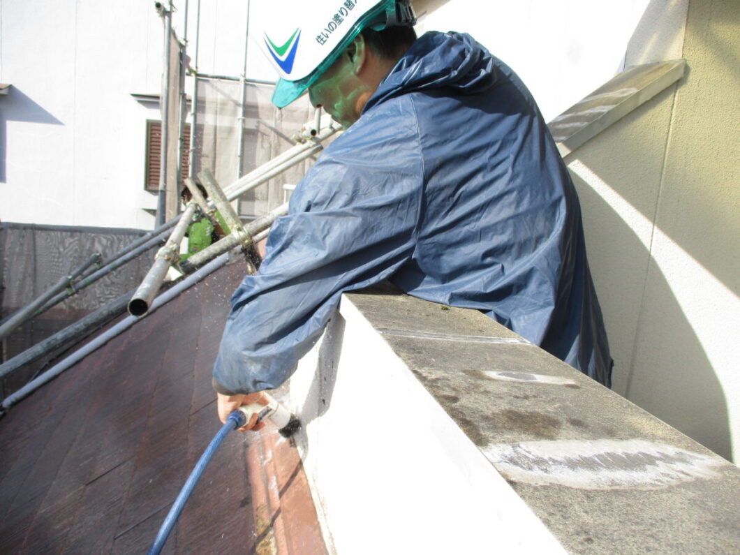 奈良の外壁塗装・屋根塗装は実績No.1安心のヨネヤの散水調査
