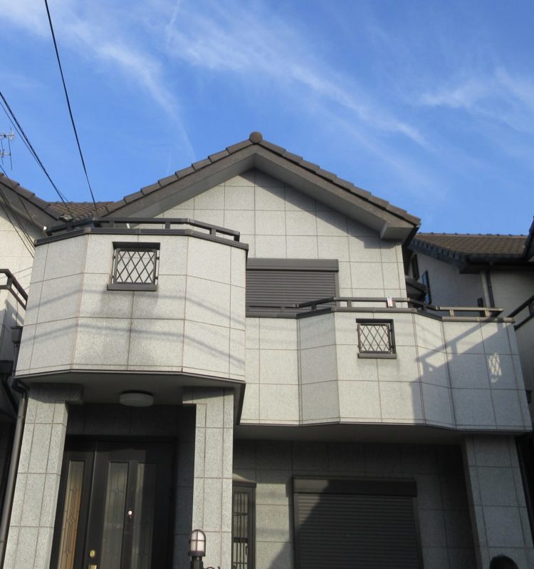 奈良香芝市Y様邸　外壁塗装・屋根塗装・ベランダ防水工事 施工前の写真