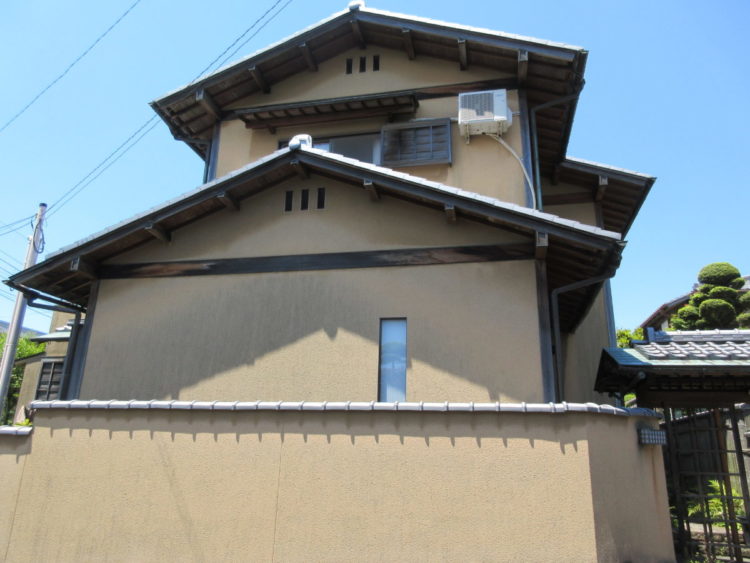 奈良香芝市M様邸　外壁塗装・ベランダ防水工事・外塀塗装 施工前の写真