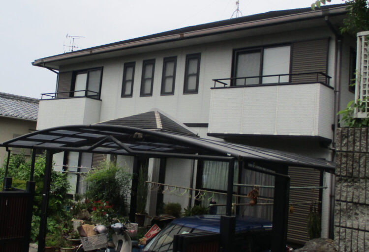 奈良北葛城郡王寺町Y様邸　外壁塗装・屋根塗装工事 施工前の写真