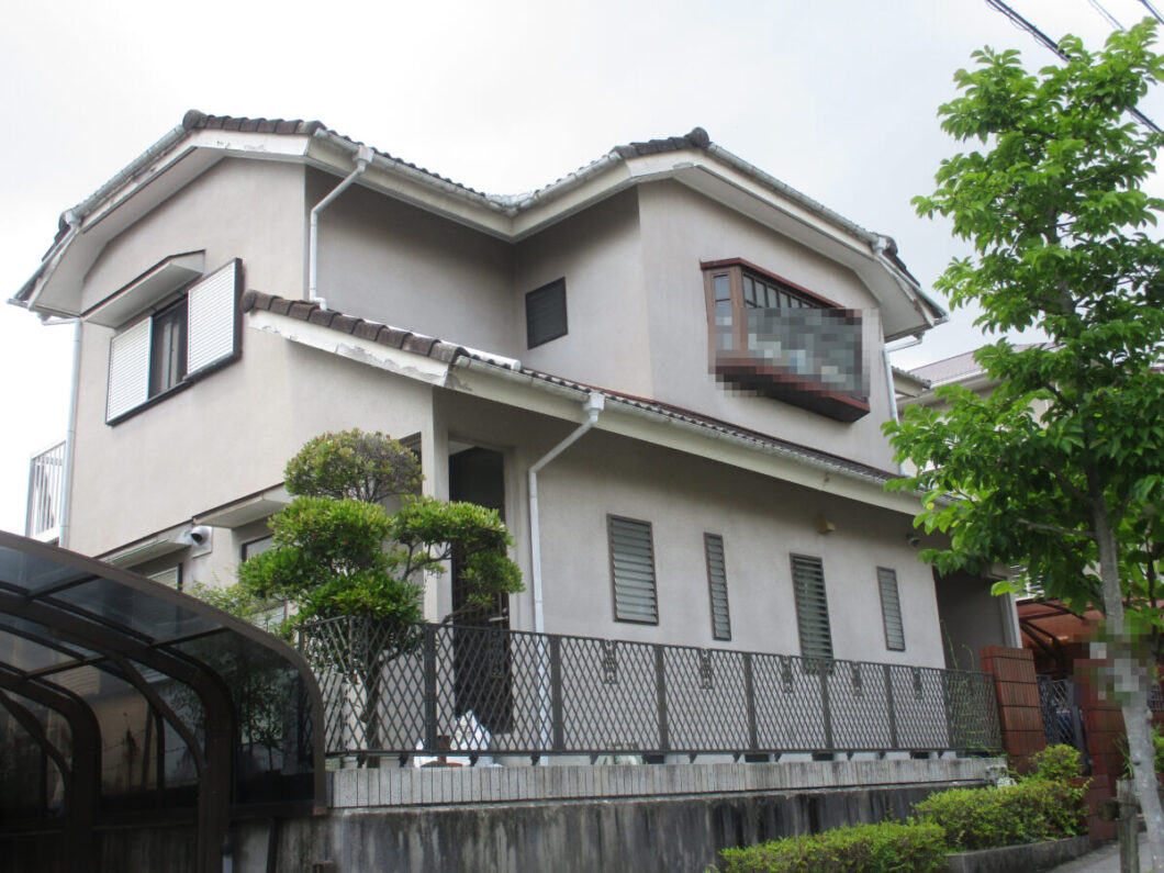 奈良県北葛城郡王寺町M様邸　外壁塗装・屋根塗装工事 施工前の写真