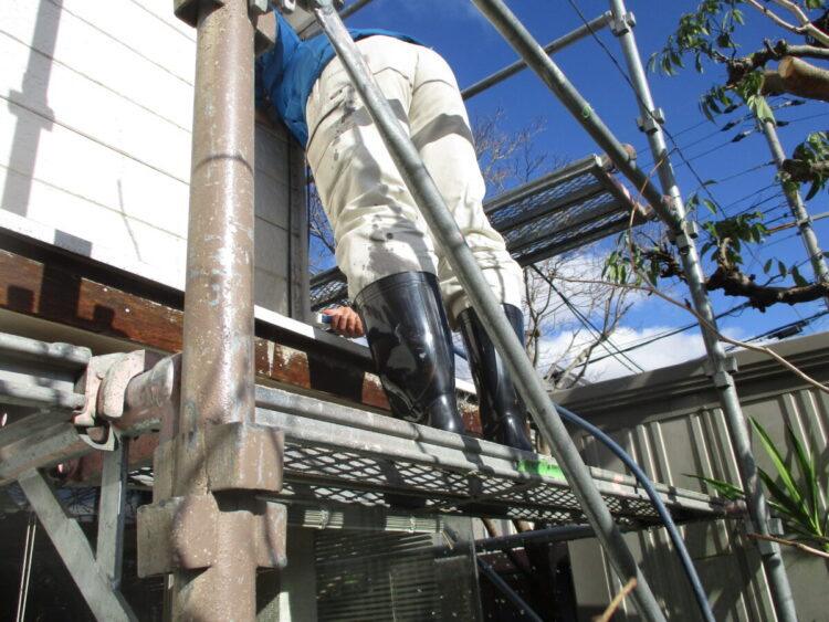 奈良の香芝市の株式会社ヨネヤの外壁塗装と屋根塗装の散水調査③
