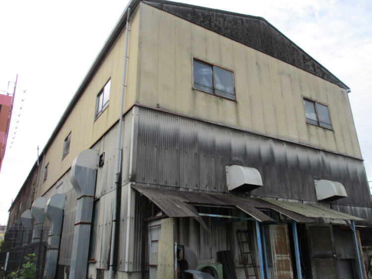 奈良天理市T様（店舗）外壁塗装工事 施工前の写真
