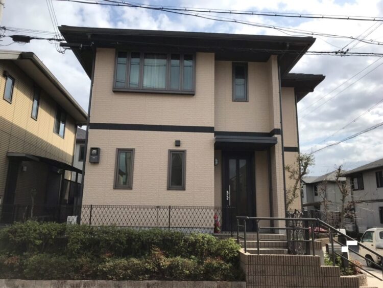 奈良の香芝市の株式会社ヨネヤの外壁塗装と屋根塗装