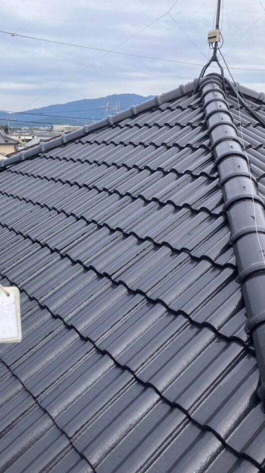 奈良県橿原市中町Y様邸　外壁塗装・屋根塗装・防水工事 屋根上塗り