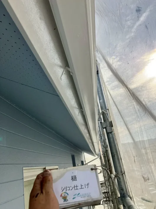 奈良県生駒市小明町S様邸　外壁塗装・屋根塗装・防水工事 樋　シリコン仕上げ