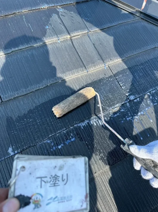 奈良県橿原市石原田町 株式会社O様（アパート）　外壁塗装・屋根塗装工事 屋根　下塗り