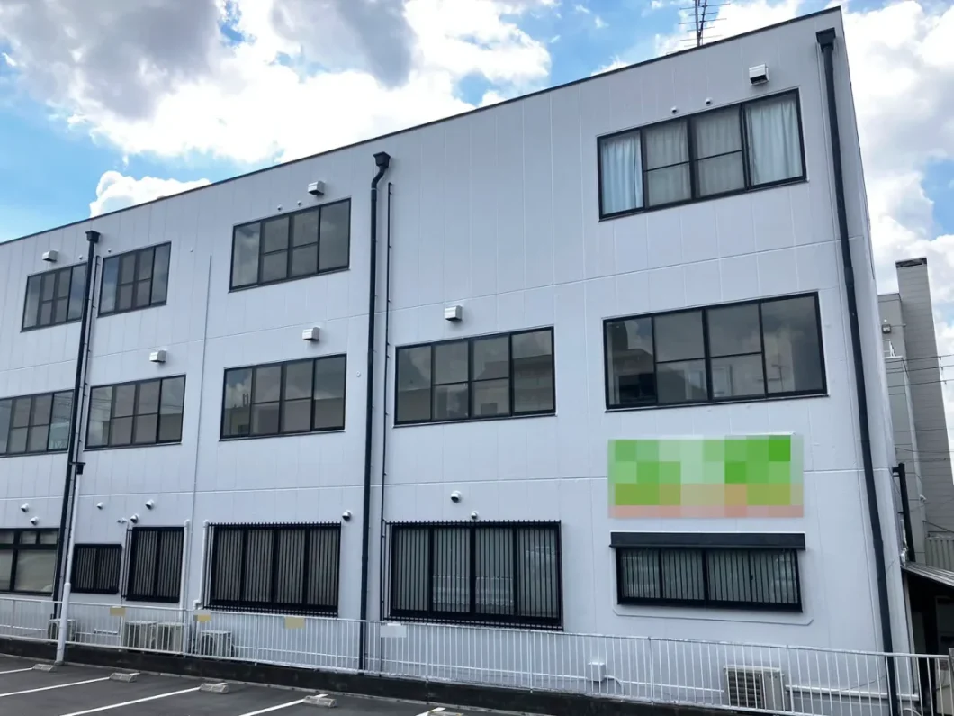 奈良県大和高田市神楽M様（ビル）　外壁（北面）塗装工事 施工後の写真