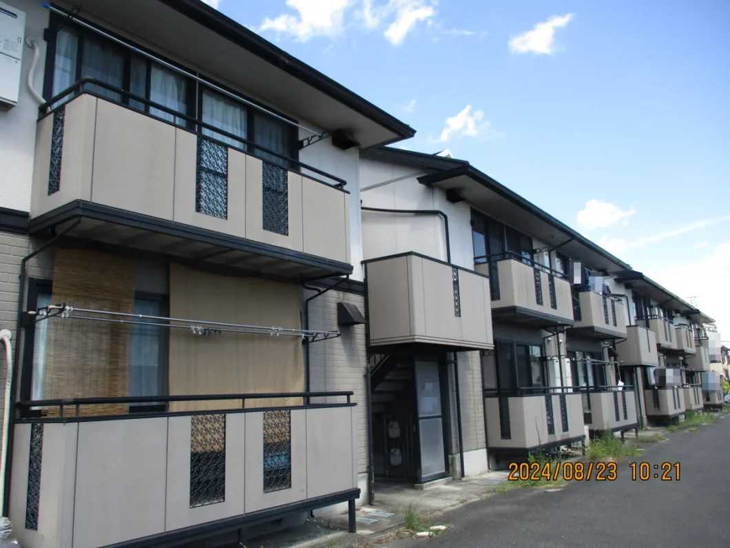 奈良県橿原市曽我町N株式会社様（アパート）　外壁塗装・屋根塗装工事 施工前の写真