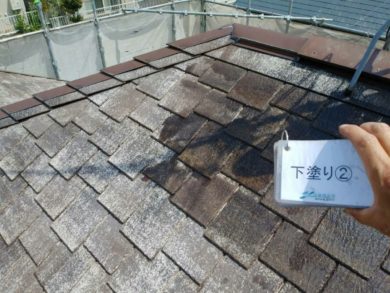 奈良・生駒郡三郷町M様　外壁塗装・屋根塗装 屋根塗装下塗り2回目