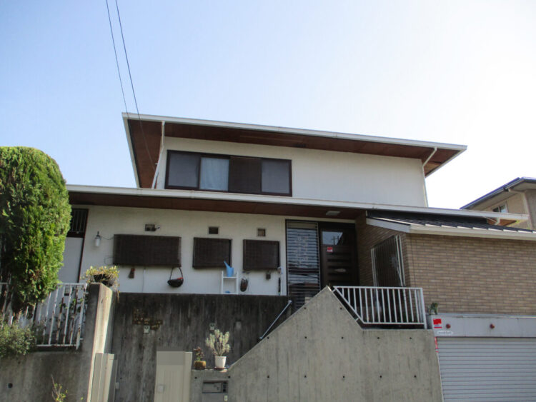 奈良生駒市G様邸　外壁塗装・屋根塗装工事 施工前の写真