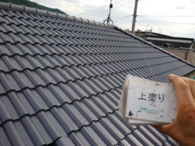 奈良生駒郡斑鳩町I様邸　外壁塗装・屋根塗装・防水工事 屋根上塗り
