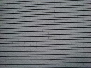 奈良の香芝市の株式会社ヨネヤの外壁塗装と屋根塗装のグレーの外壁