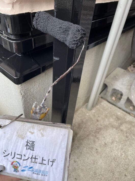 奈良県橿原市北八木町N様邸　外壁塗装・屋根塗装工事 付帯部塗装