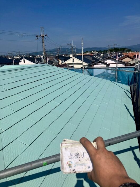 奈良県奈良市五条西K様邸　外壁塗装・屋根塗装・防水工事 屋根　上塗り