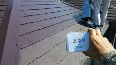 奈良葛城市R様　外壁塗装・屋根塗装・防水工事 屋根塗装上塗り