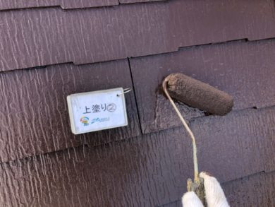 奈良香芝市N様　外壁塗装・屋根塗装・防水工事 屋根塗装上塗り2回目